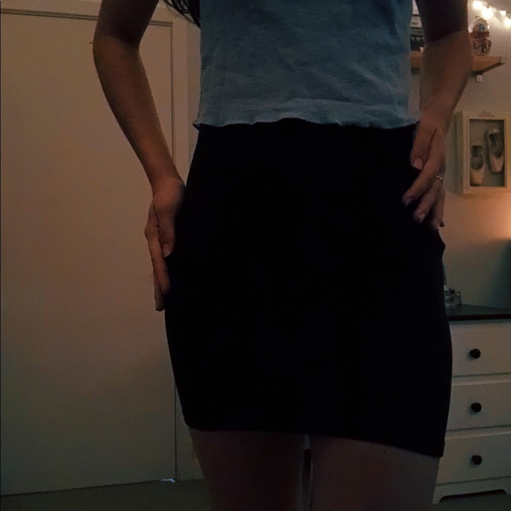Black pencil skirt